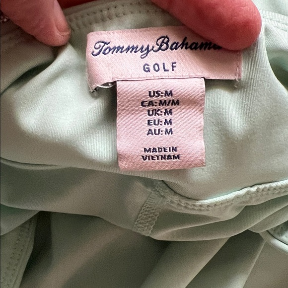 Tommy Bahama Golf Light Green Sleeveless Top and Skort Skirt Set - Picture 8 of 11